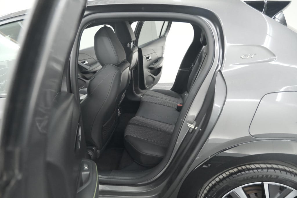 Peugeot 208 puretech 100 gt | camera | adaptieve cruise control | navigatie