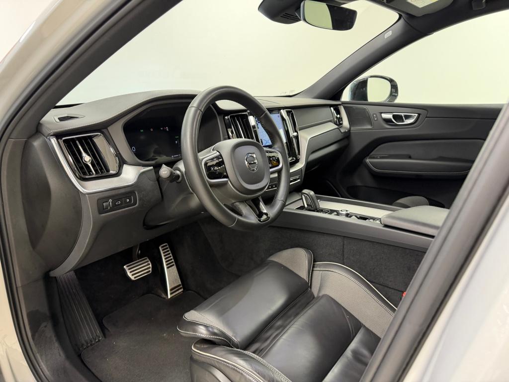 Volvo XC60 2.0 t8 plug-in-hybrid awd polestar engineered panoramadak | trek