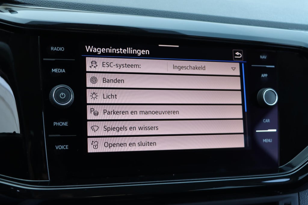 Volkswagen T-cross 1.0 tsi style 110pk dsg7 volkswagen t-cross 1.0 tsi styl