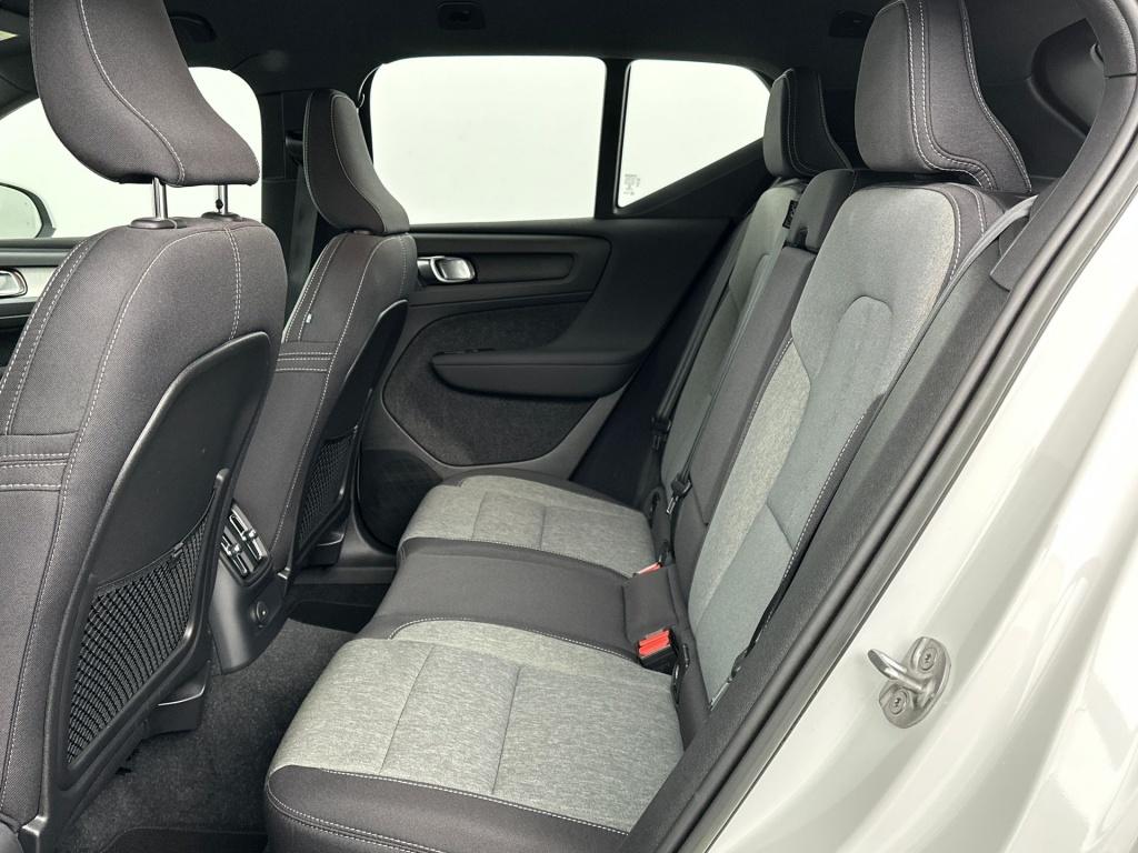 Volvo XC40 t4 211pk recharge inscription exp| navi| climate| camera| dab+|