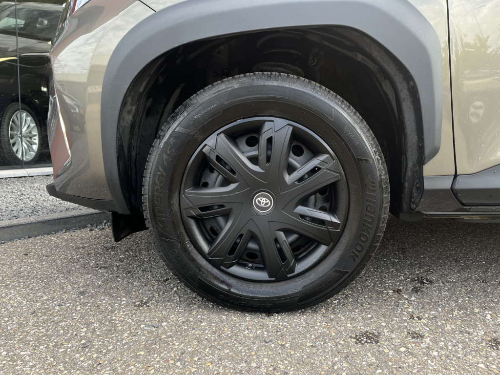 Toyota Yaris Cross 1.5 hybrid comfort | carplay | camera | acc | climate