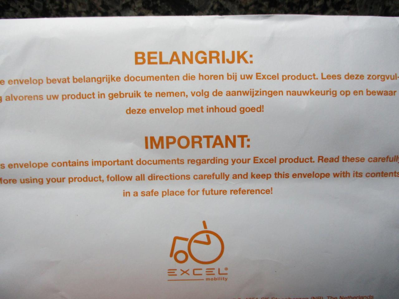 Zgan Excel 9.9 opvouwbare lichtgewicht rolstoel met anti-lekbanden