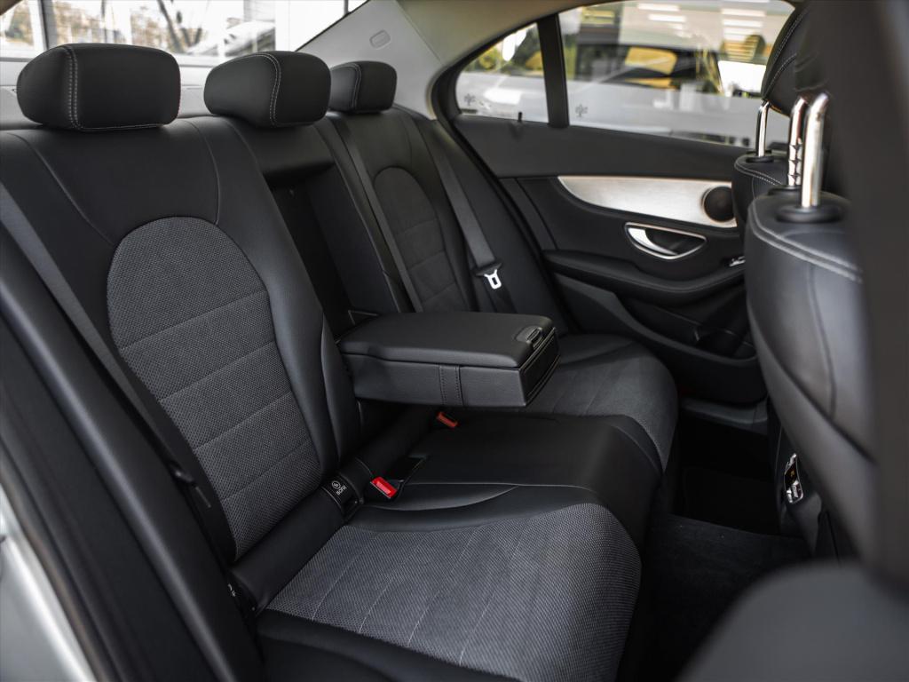 Mercedes-Benz C-Klasse c200 184pk prestige automaat