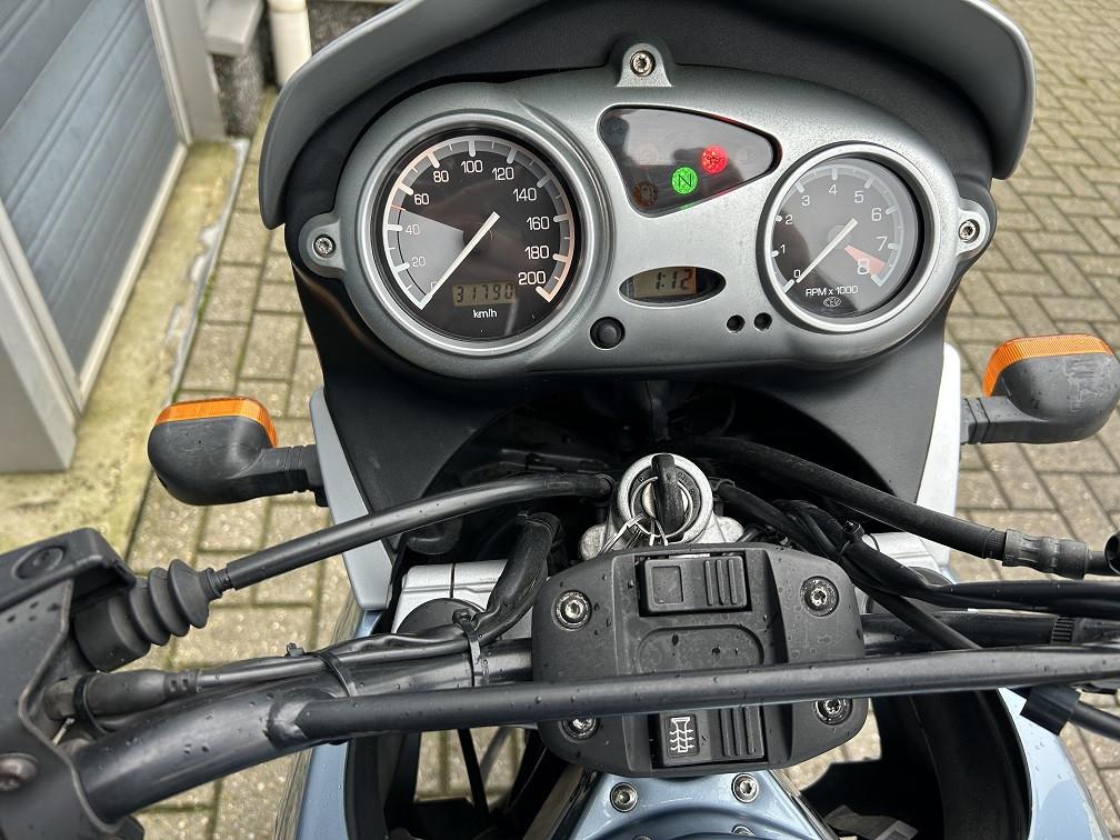 BMW F650GS ABS, 2002 met 31 dkm, 1e eig, topkoffer, valbeugel etc €2995,-