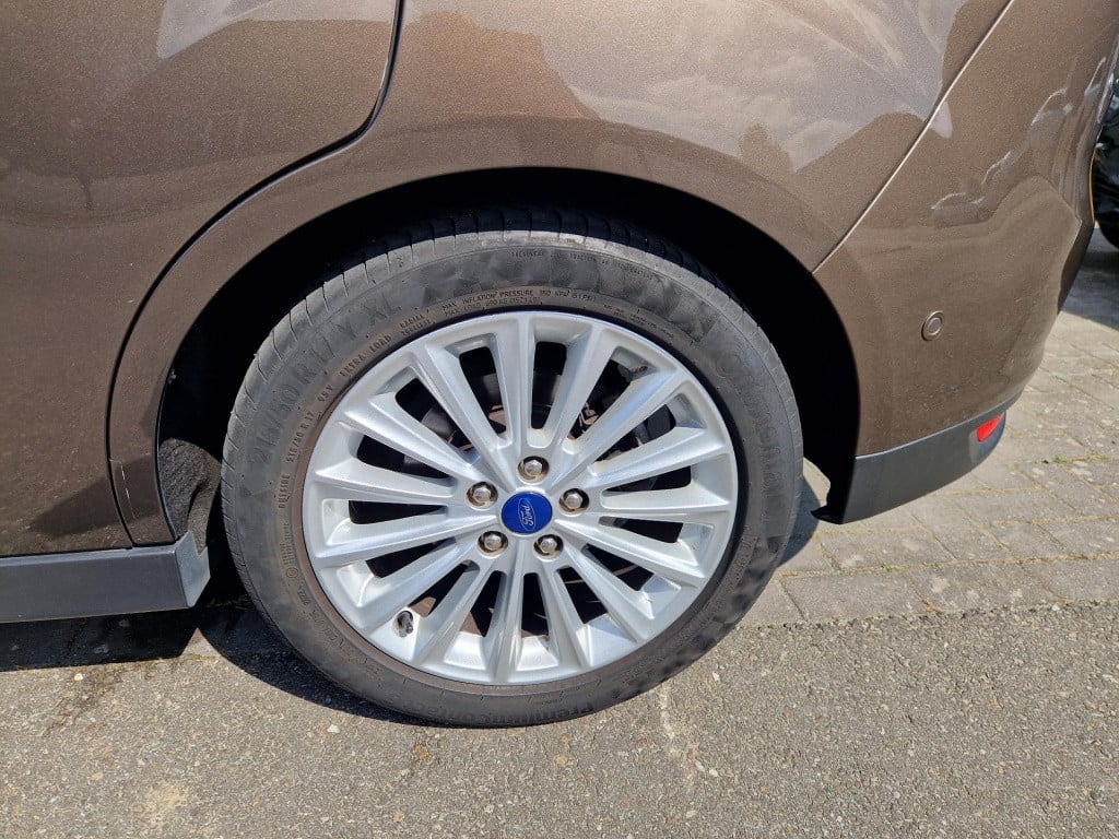 Ford Grand C-max 1.0 titanium