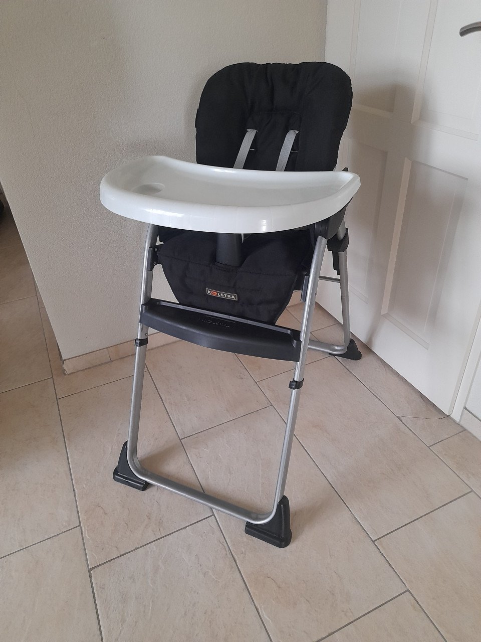 Koelstra kinderstoel (in goede nette staat )verstelbaar!