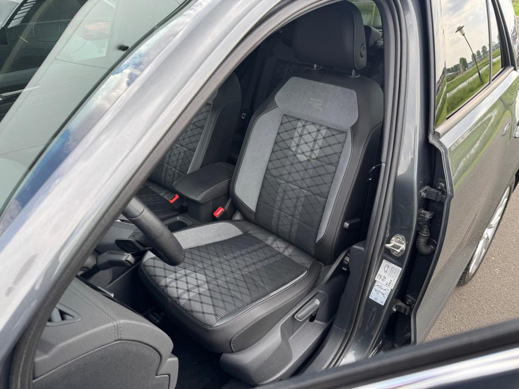 Volkswagen T-roc 1.5 tsi r-line edition automaat,elektrische achterklep,ach