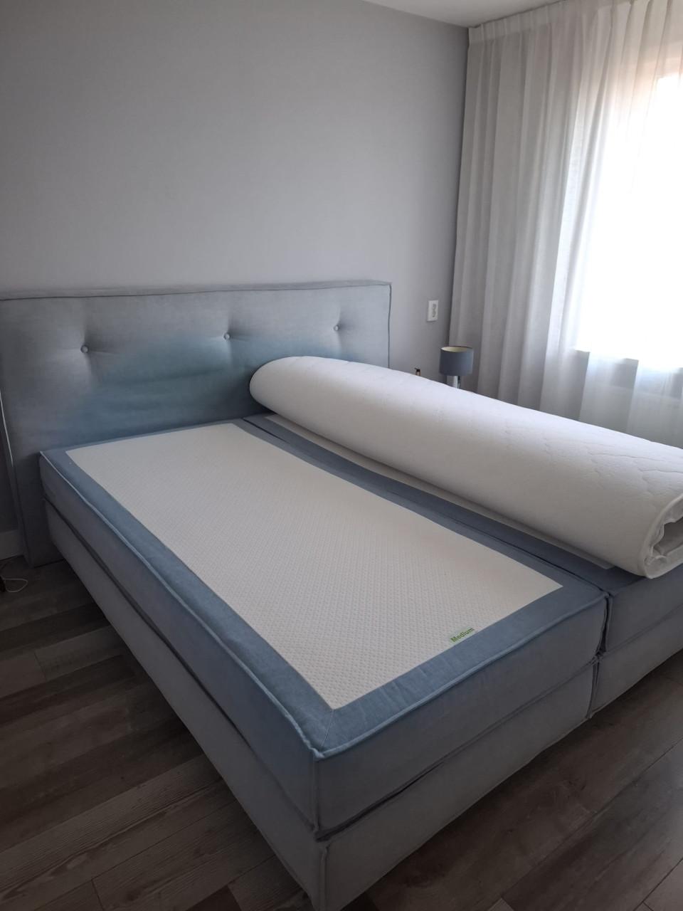 Boxspring 180  x 200  gratis af te halen