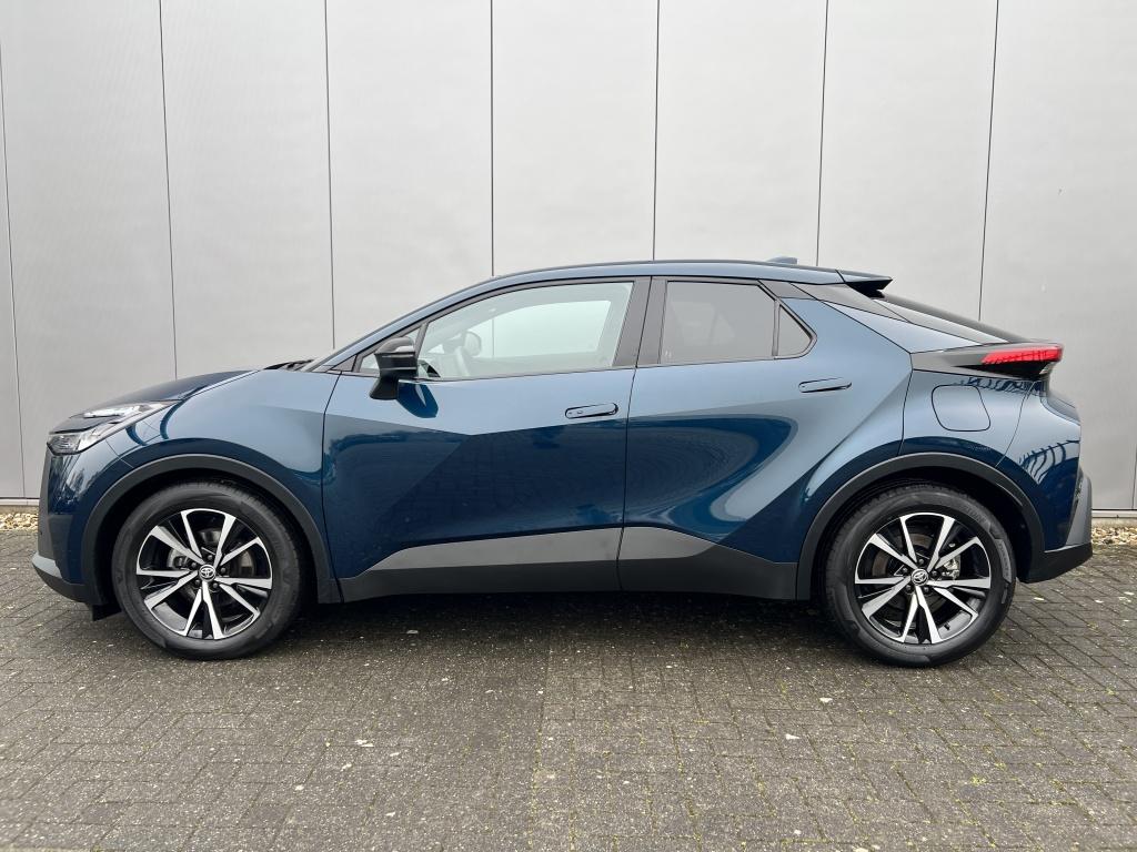 Toyota C-hr 1.8 hybrid 140 dyn
