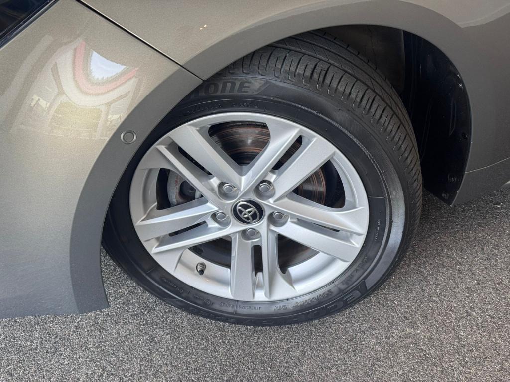 Toyota Corolla Touring Sports 1.8 hybrid business
