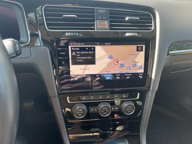 Volkswagen Golf 1.5 tsi highline r-line