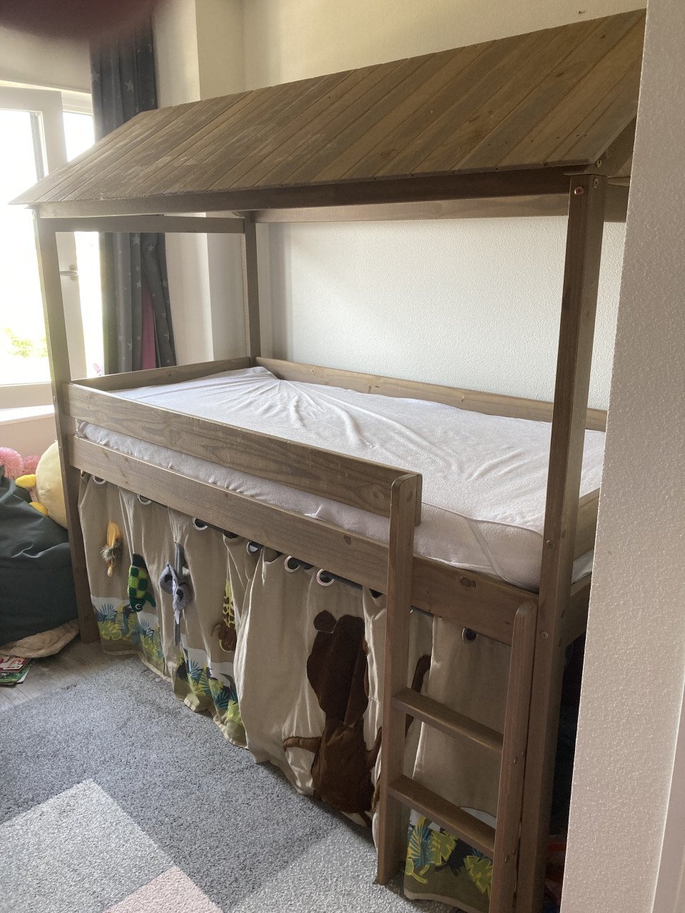 Hoogslaper junglehut