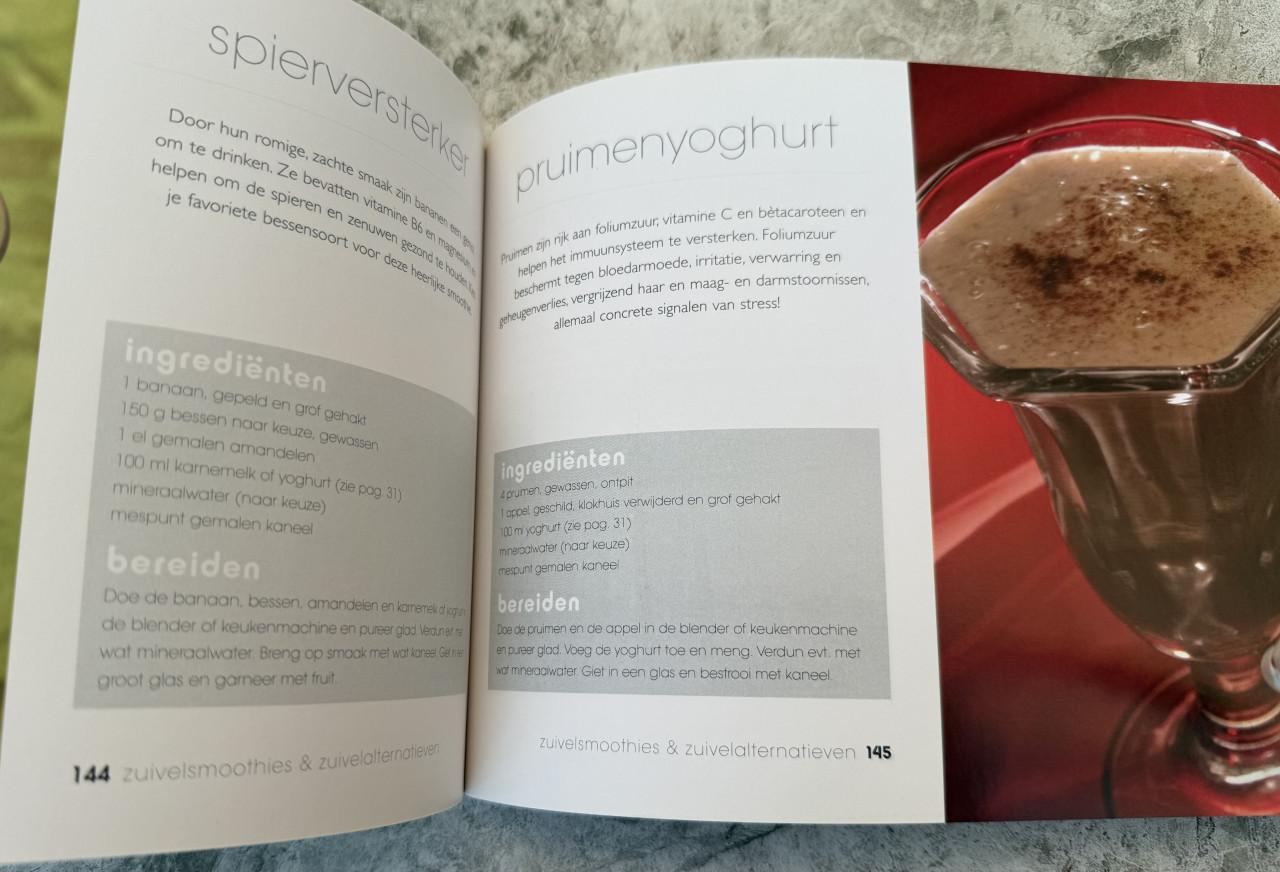 Splinternieuw boek. Sapjes en Smoothies. Nieuwprijs 39,95.