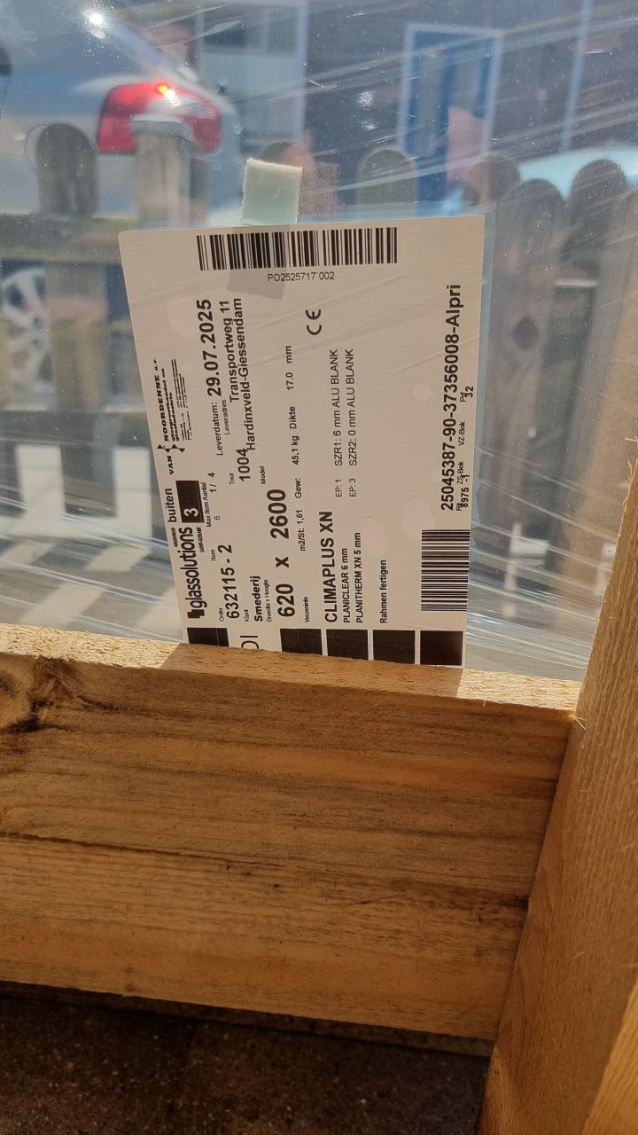 Nieuw dubbelglas hr++ 620mm × 2600mm