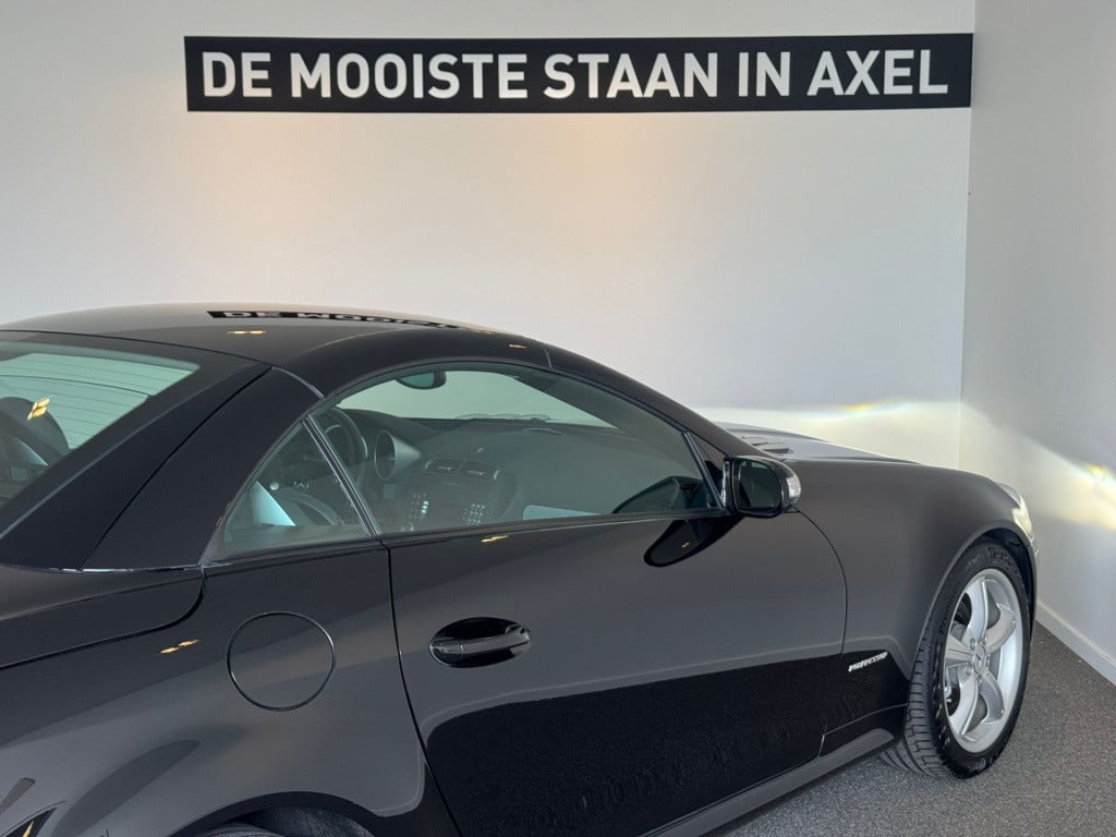 Mercedes-Benz SLK 200 k.