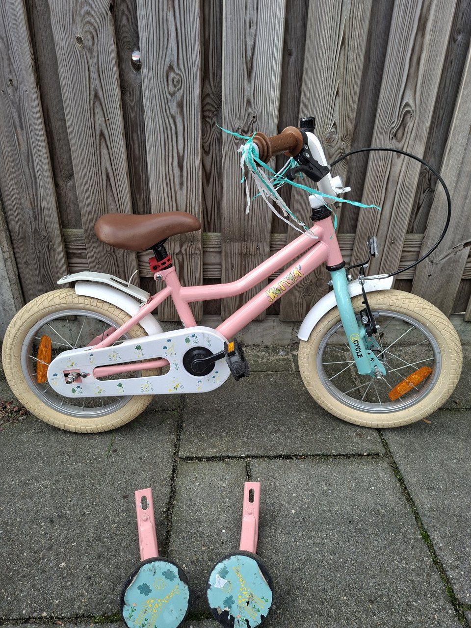 Meisjes fiets 14 inch inclusief zijwieltjes
