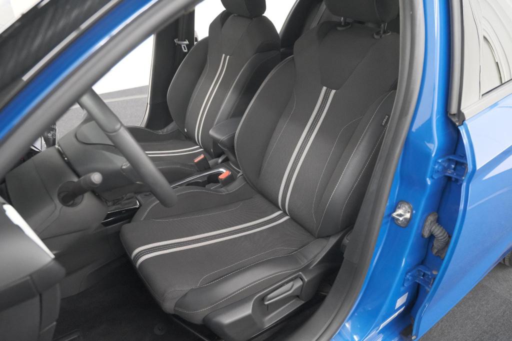 Opel Corsa turbo 100 gs | camera | dodehoekdetectie | apple carplay