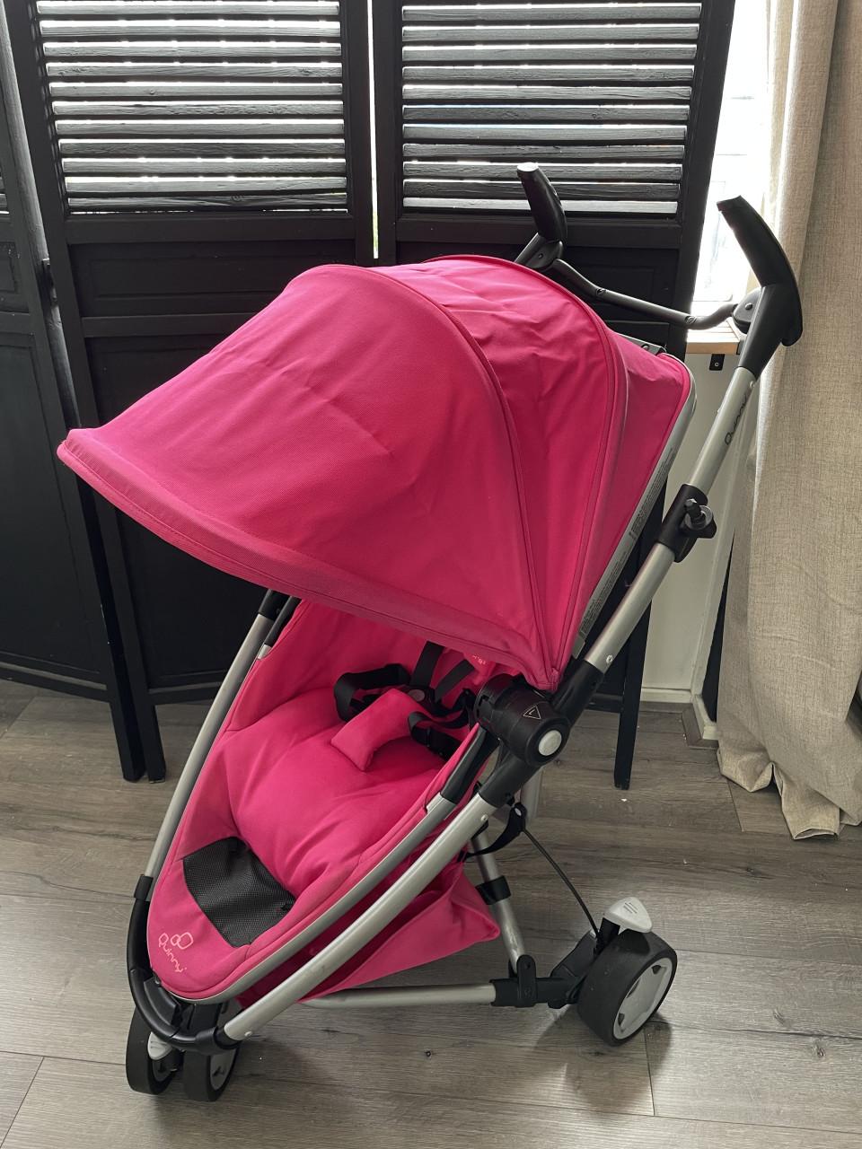Quinny Zapp Xtra 2.0 Buggy in de kleur Pink Passion