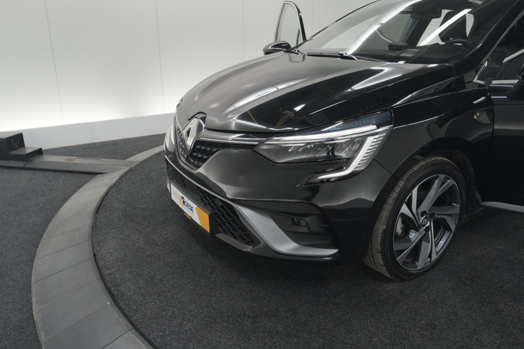 Renault Clio 1.6 e-tech hybrid 140 r.s. line | 360 camera | apple carplay |
