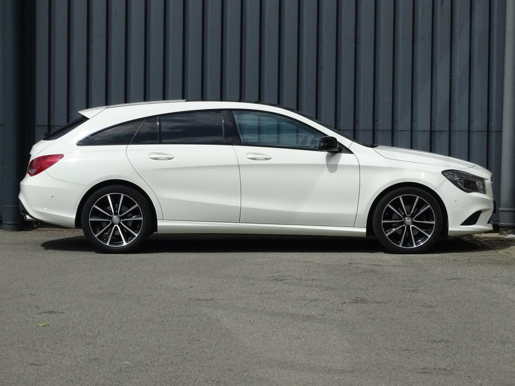 Mercedes-Benz Cla shooting brake 180 ambition | bi-xenon | pano