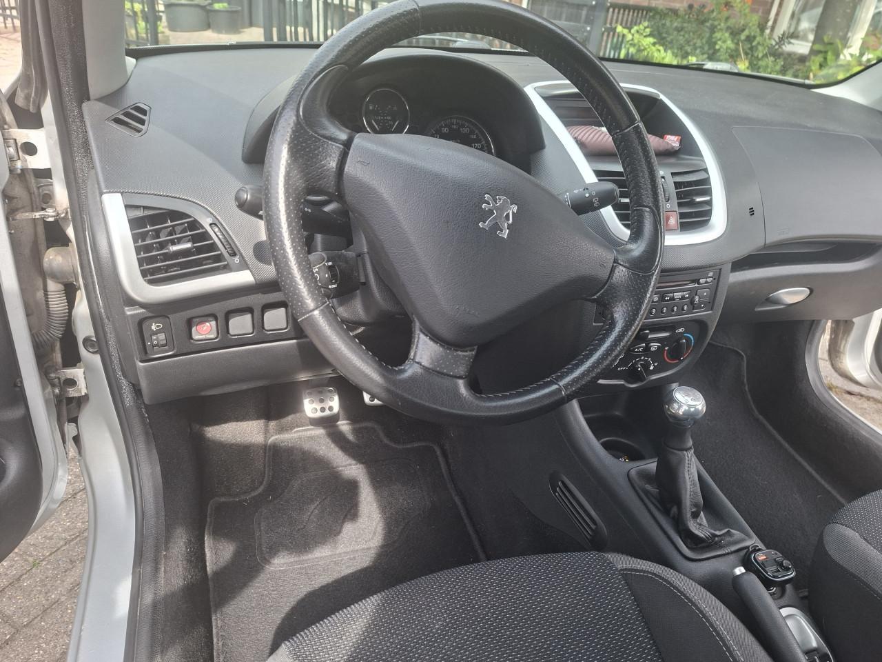 Peugeot 206+