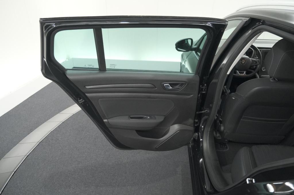 Renault Megane tce 110 limited | apple carplay | parkeersensoren | cruise c