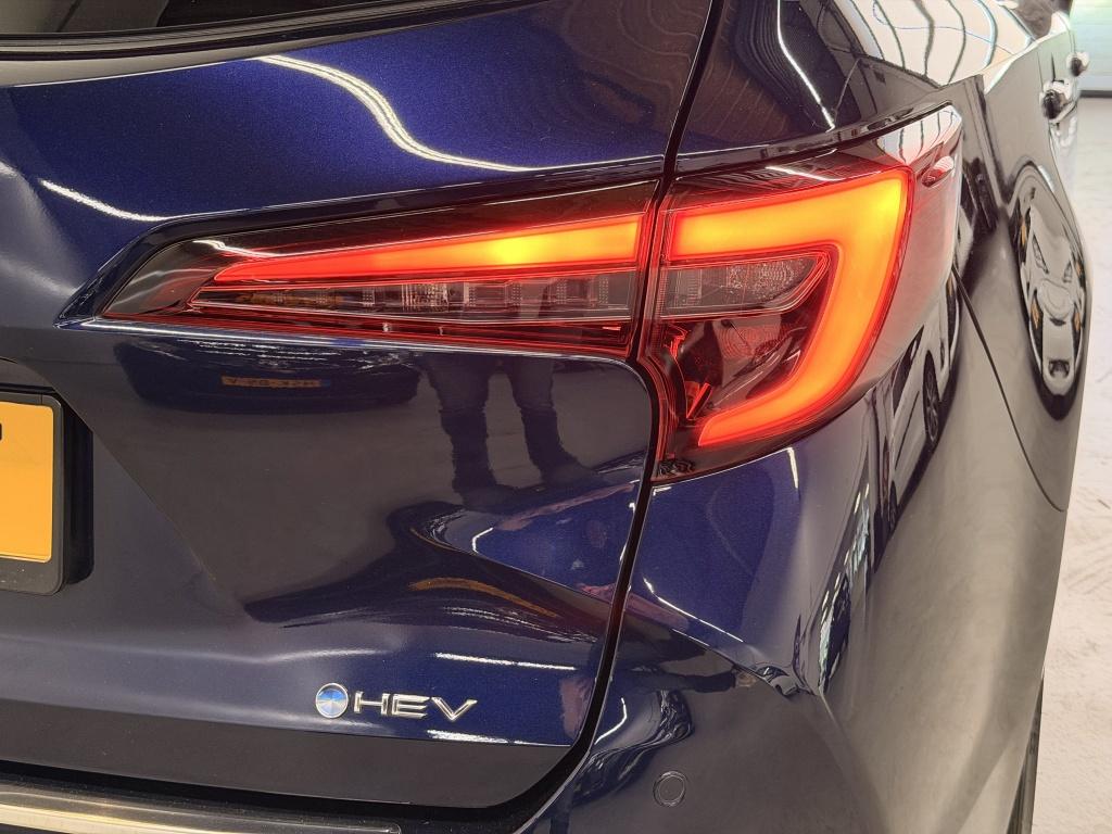 Toyota Corolla Touring Sports hybrid 200 executive| jbl| hud| stoelverw.| a