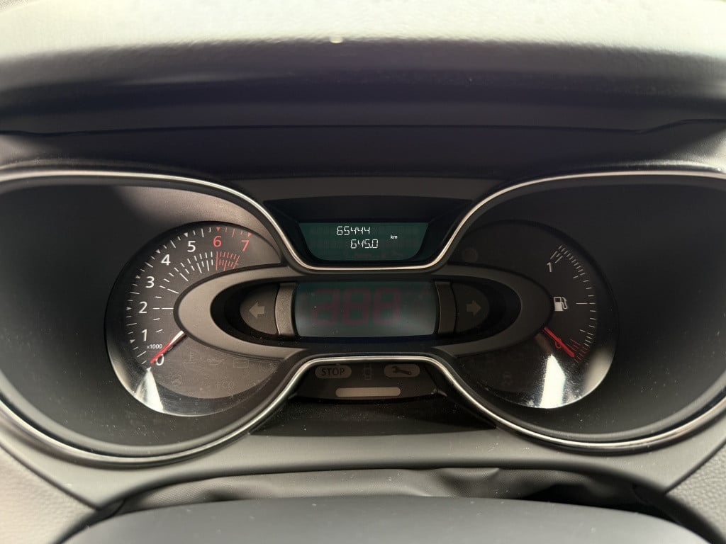 Renault Captur 0.9 tce intens // 65.000km! //