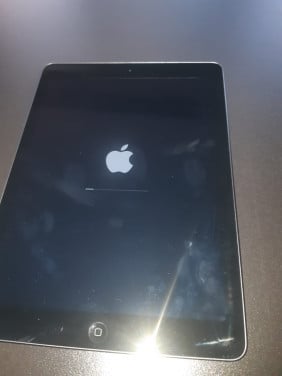 Ipad Air 16GB model A1474