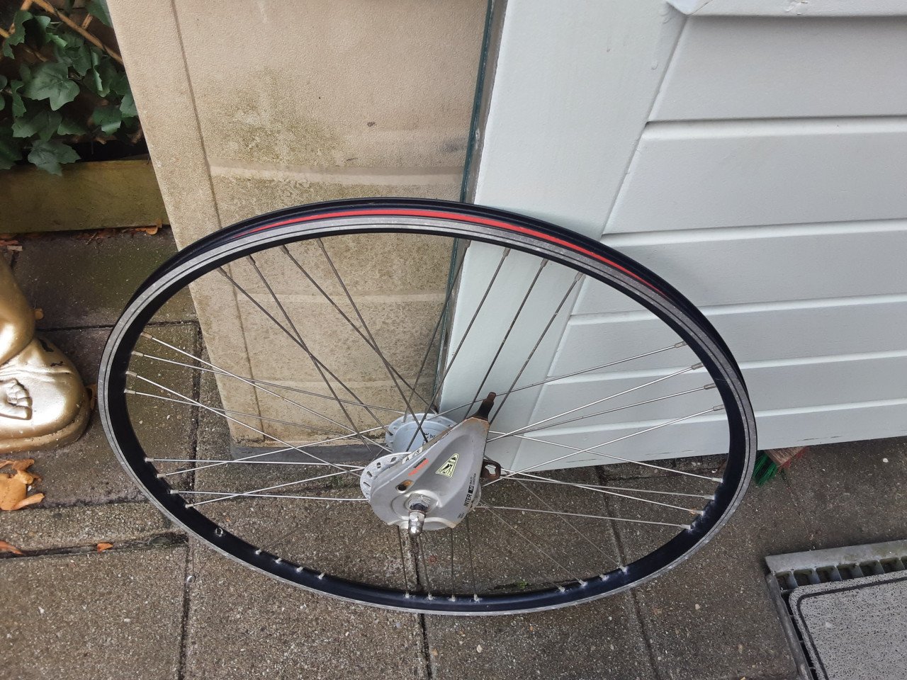 28 inch shimano nexus voorwiel, naafdynamo, rollerbrake rem