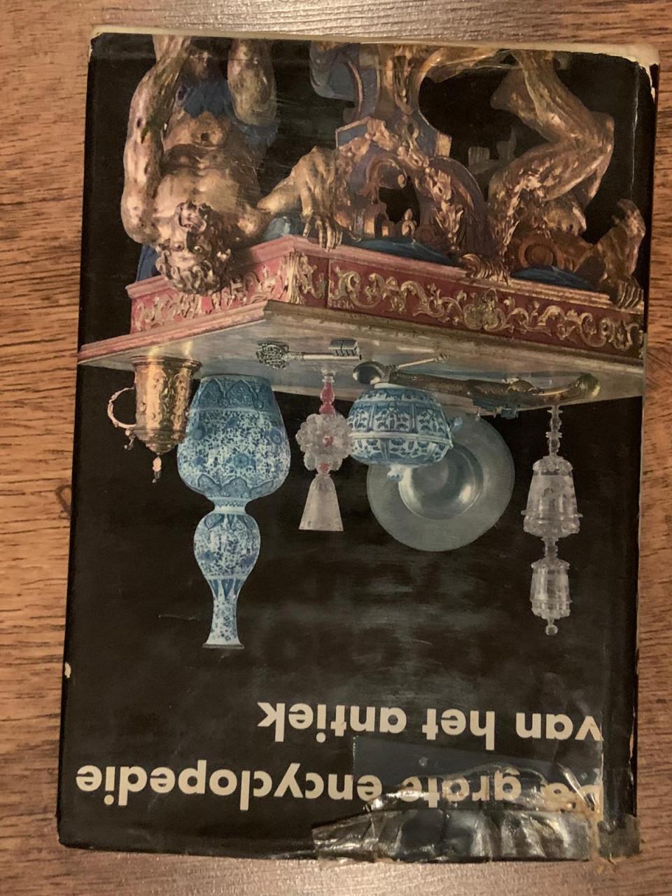 Te koop; boeken over antiek vintage verzamelen