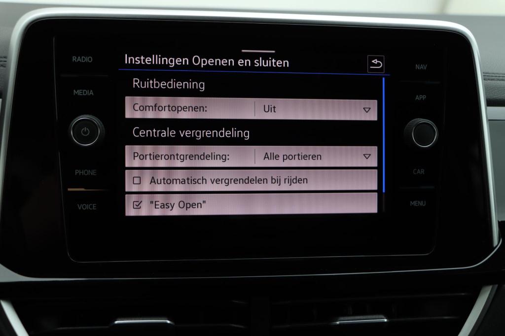 Volkswagen T-roc 1.5 tsi r-line business 150pk dsg7