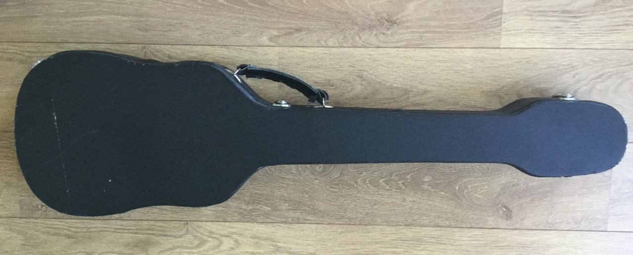 Beatles bass: Hofner Ignition Cavern SE + bijpassende hard case