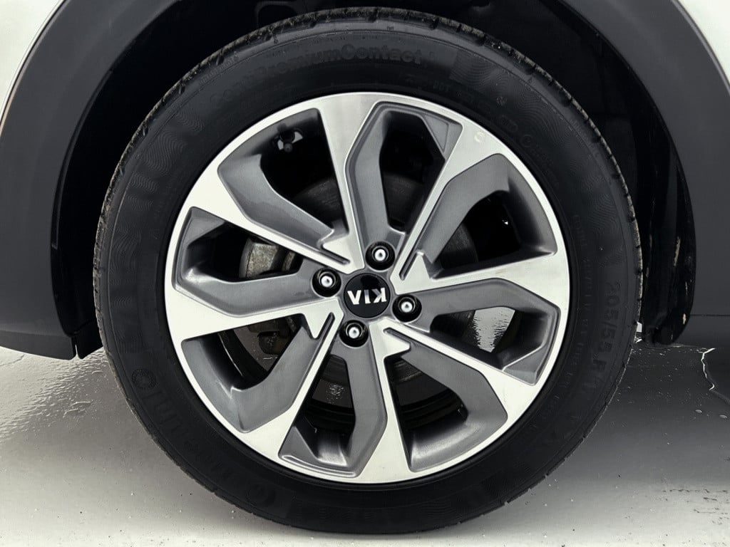 Kia Stonic 1.0 t-gdi dynamicline | navigatie | parkeercamera | roofrails | 