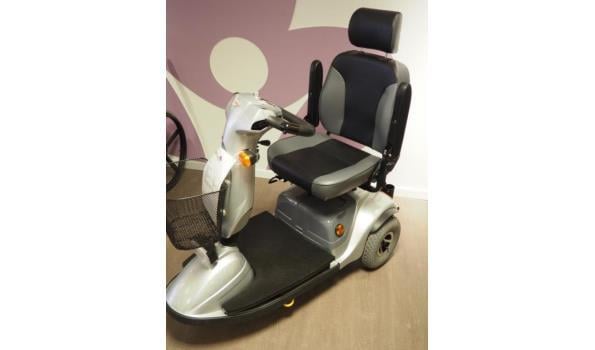 Revalidatie / minder mobiel: Scootmobiel CTM 737 + oplader en goede accu