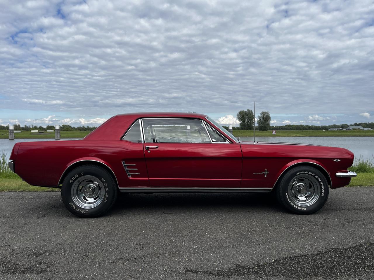 Ford Mustang Coupé 1966 V8 Automaat | NL kenteken | 7.713 KM