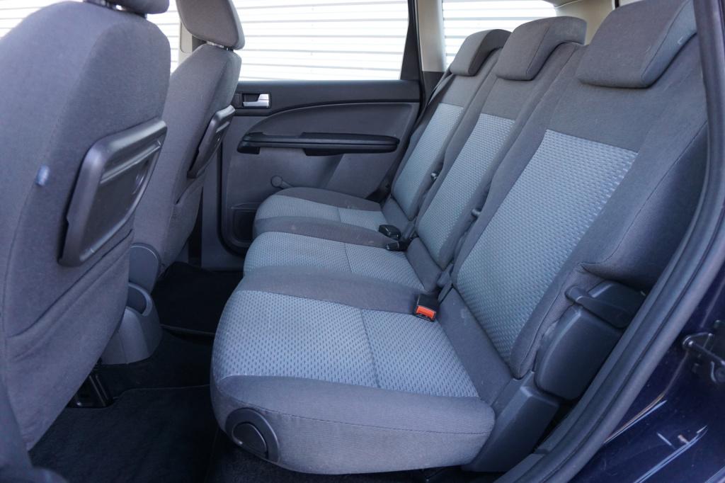 Ford C-max focus 1.6-16v futura airco / elektr. ramen / cruise / trekhaak /