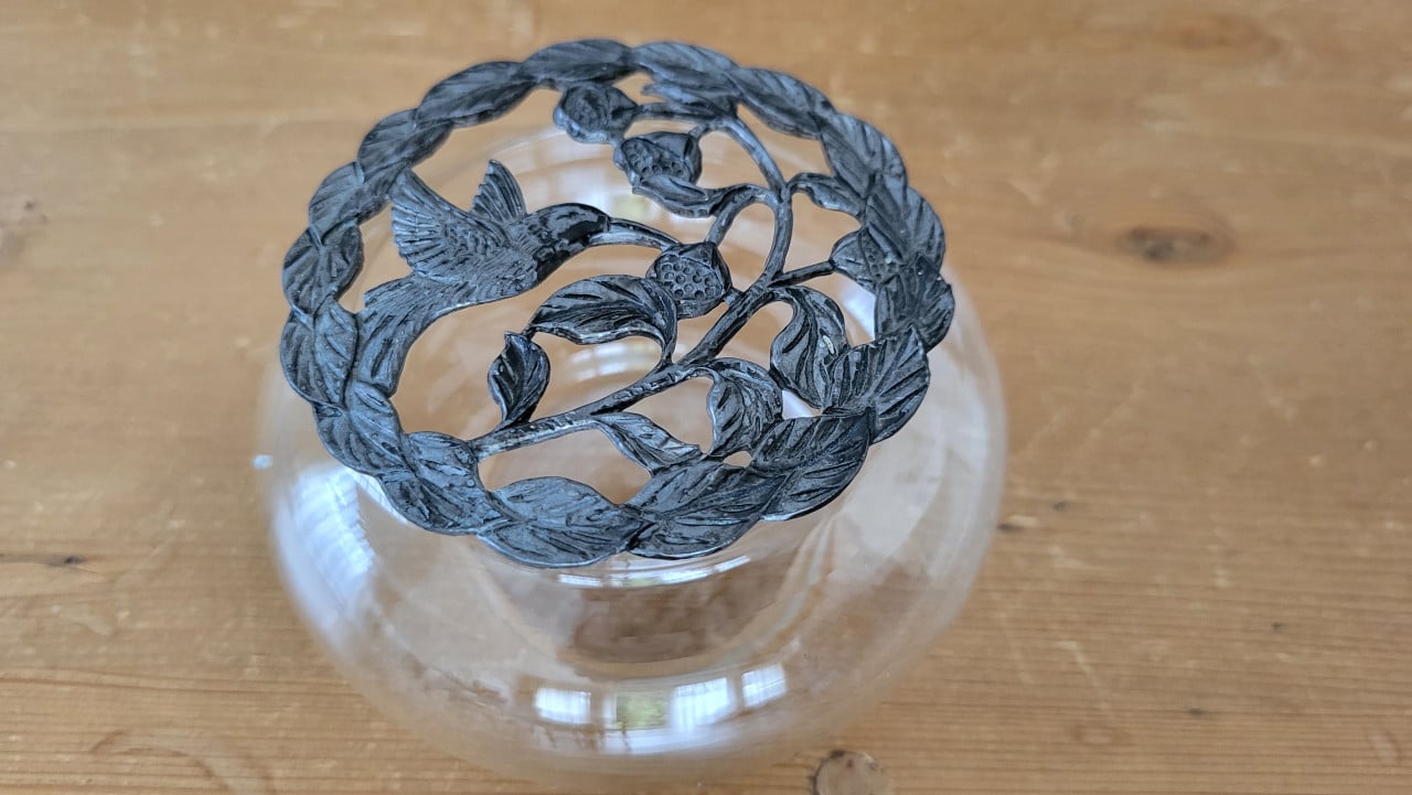 Vintage potpourri schaaltje kolibrie glas tin