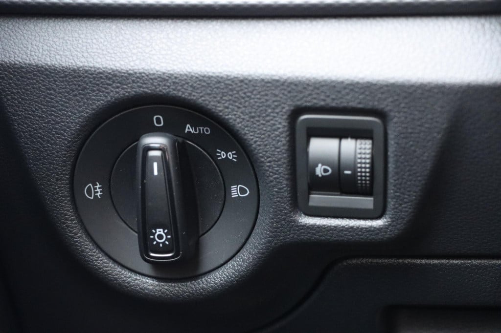 Skoda Kamiq 1.0 tsi ambition