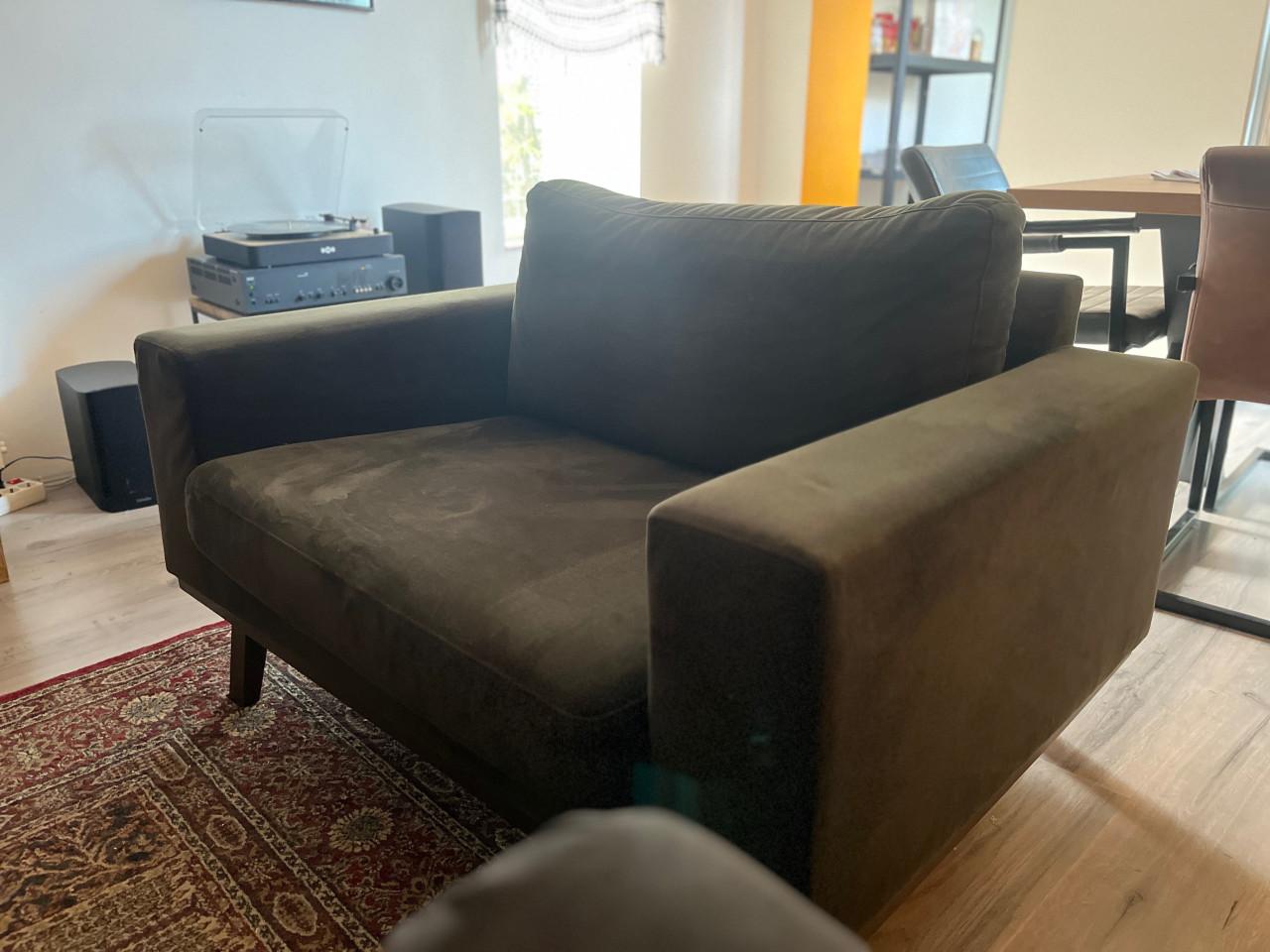 Stoel (loveseat)