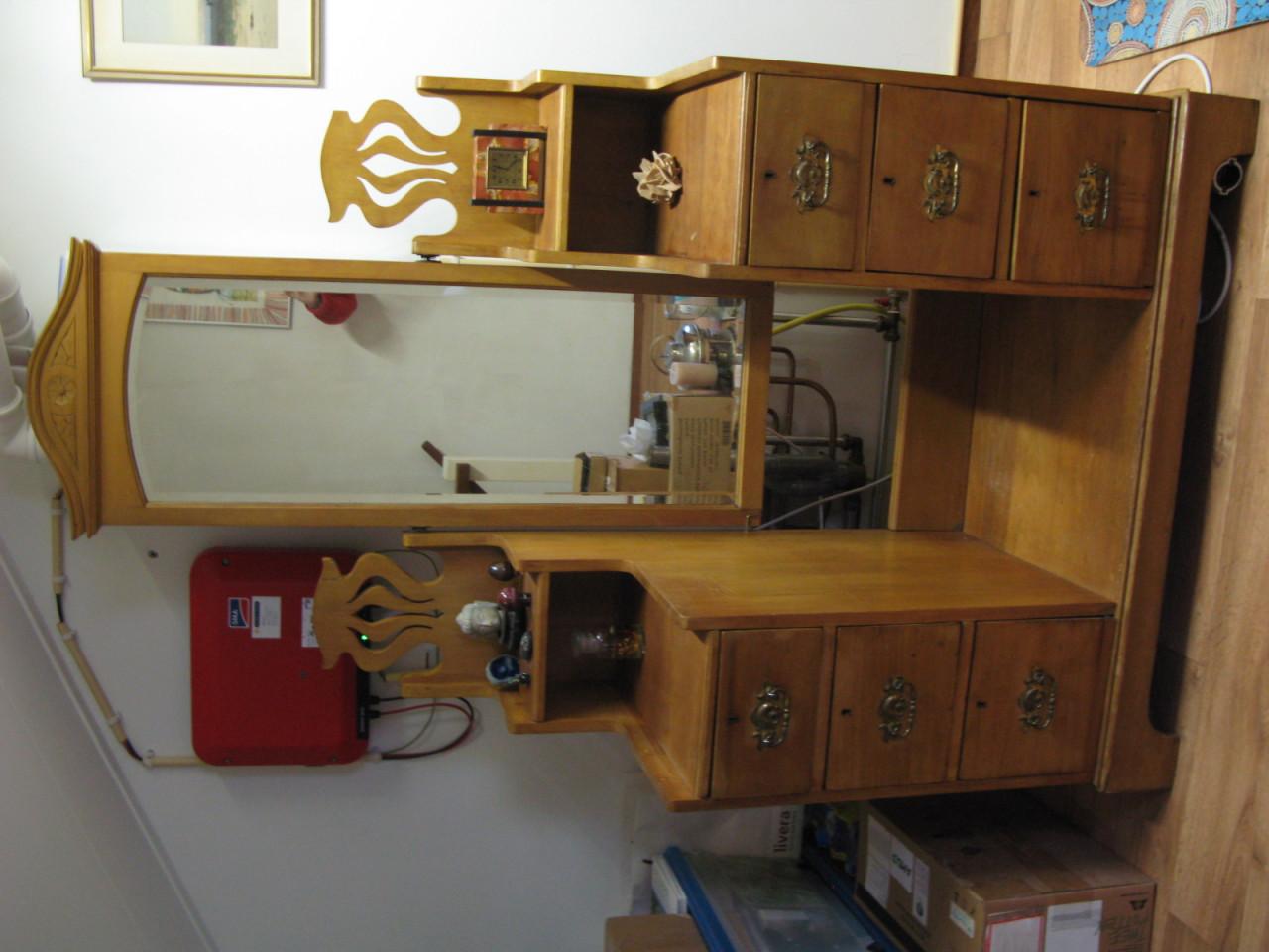 Pas-spiegel-ladenkast