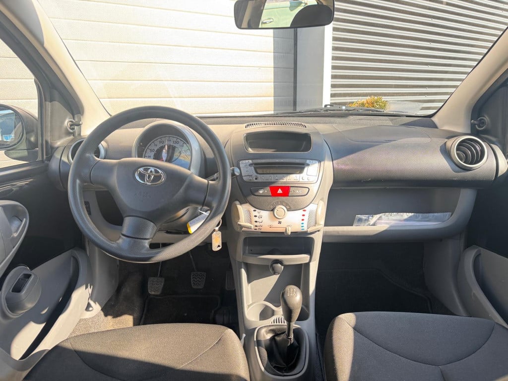 Toyota Aygo 1.0-12v now/nap/apk/airco/