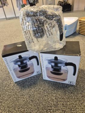 2 x nieuwe theepot
