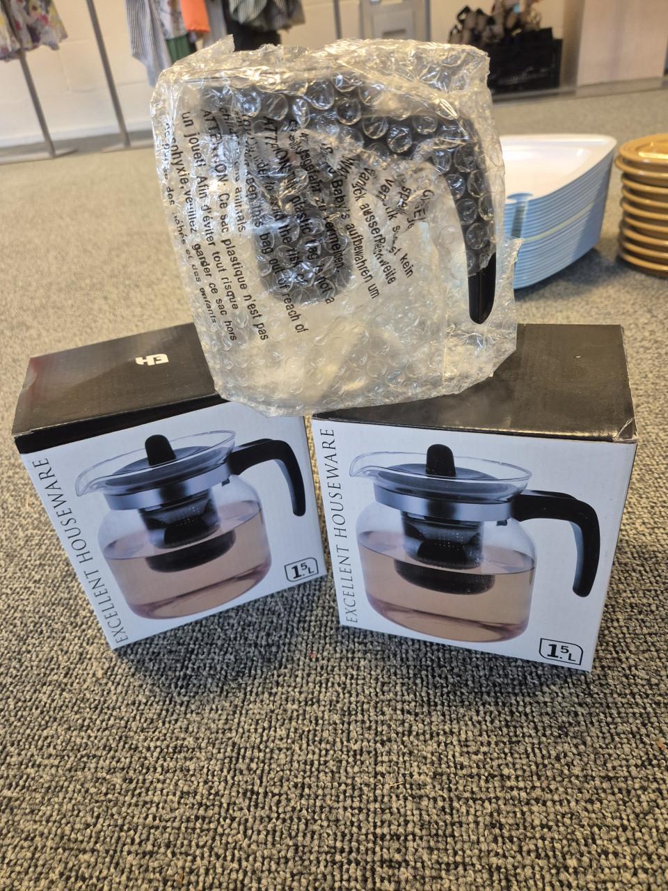 2 x nieuwe theepot