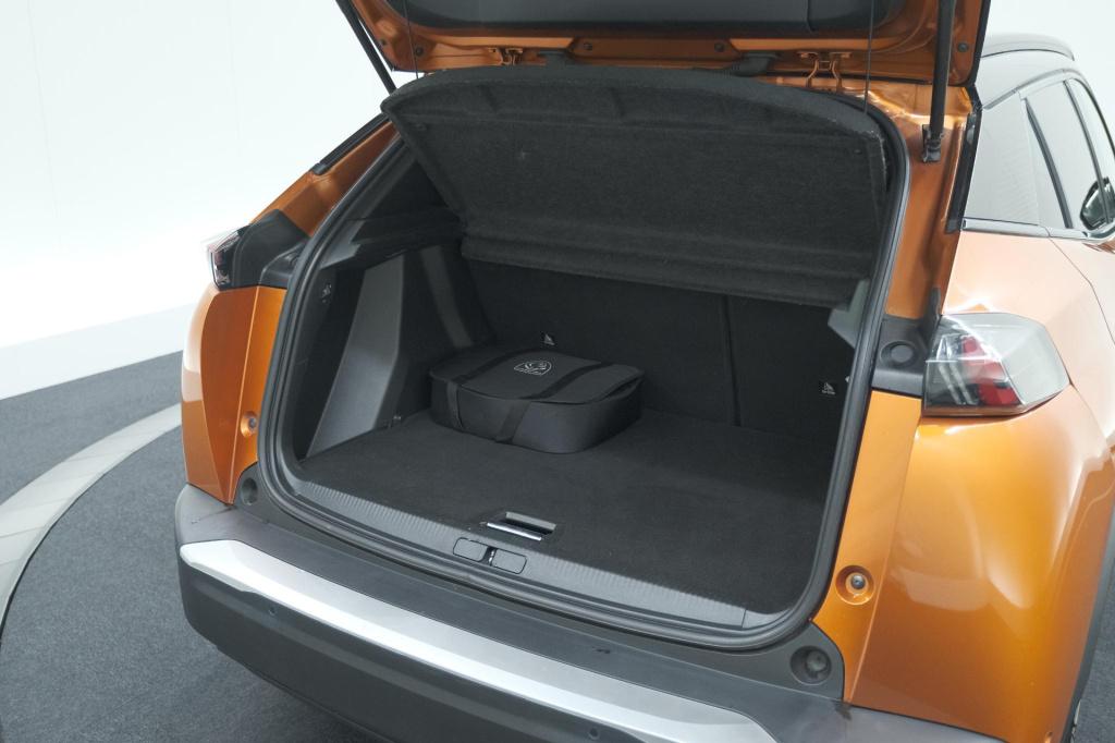 Peugeot E-2008 ev gt 50 kwh | 11 kw lader | 96,3% soh | adaptieve cruise co