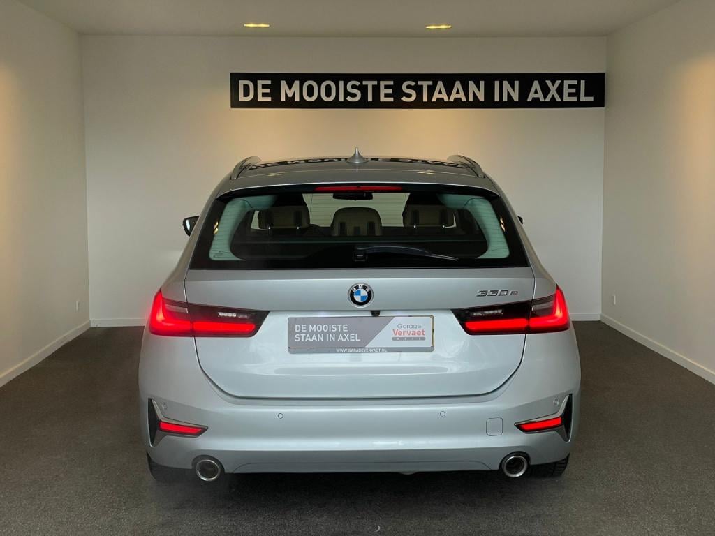 BMW 3-serie touring 330e