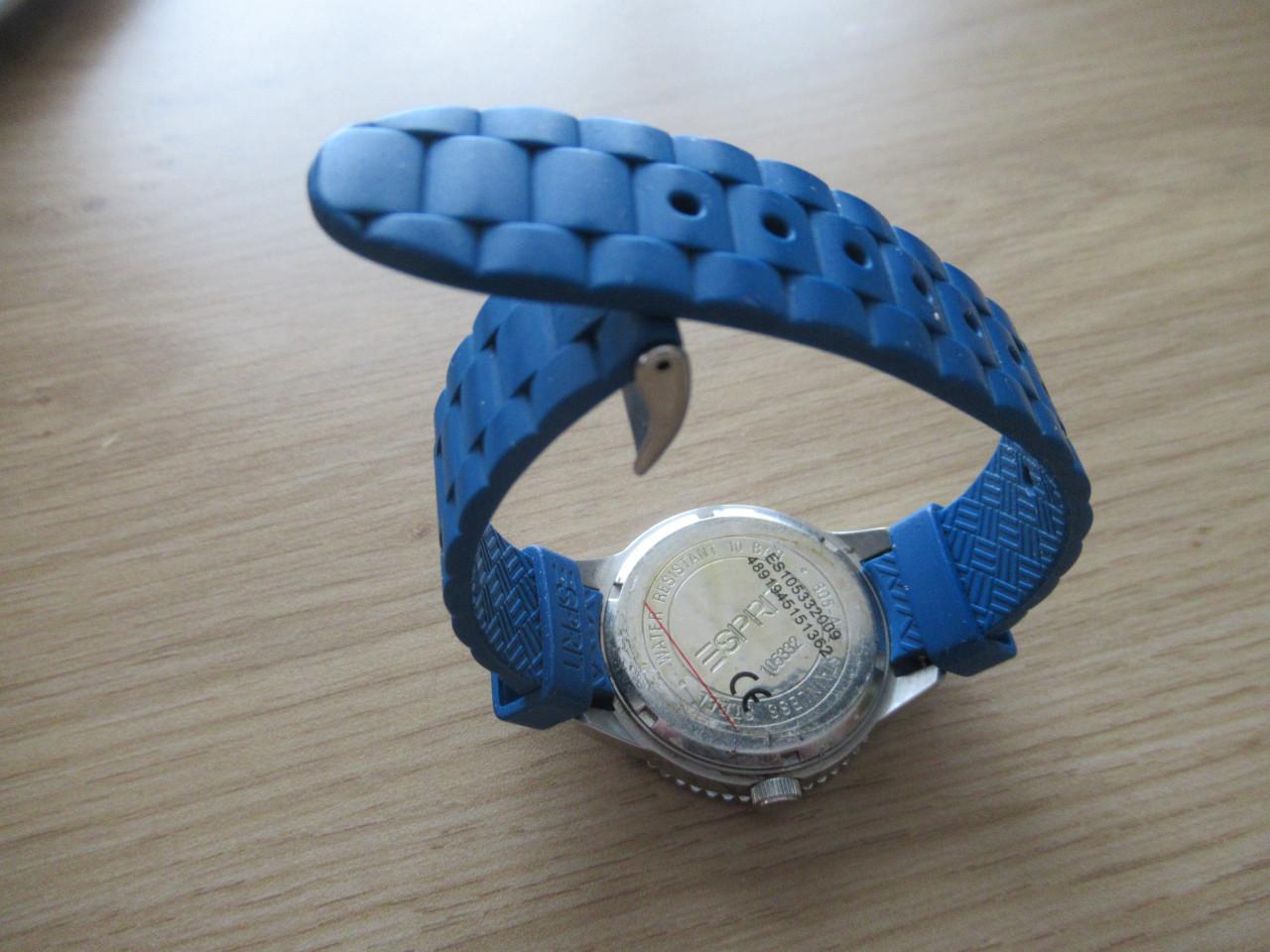 Horloge ESPRIT blue z.g.a.n. nieuwe batterij.
