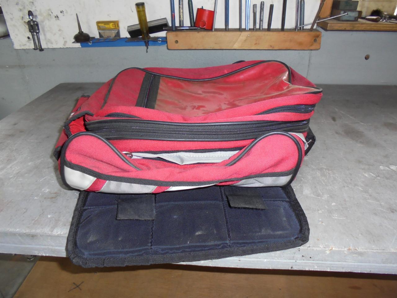 Tanktas IXS rood