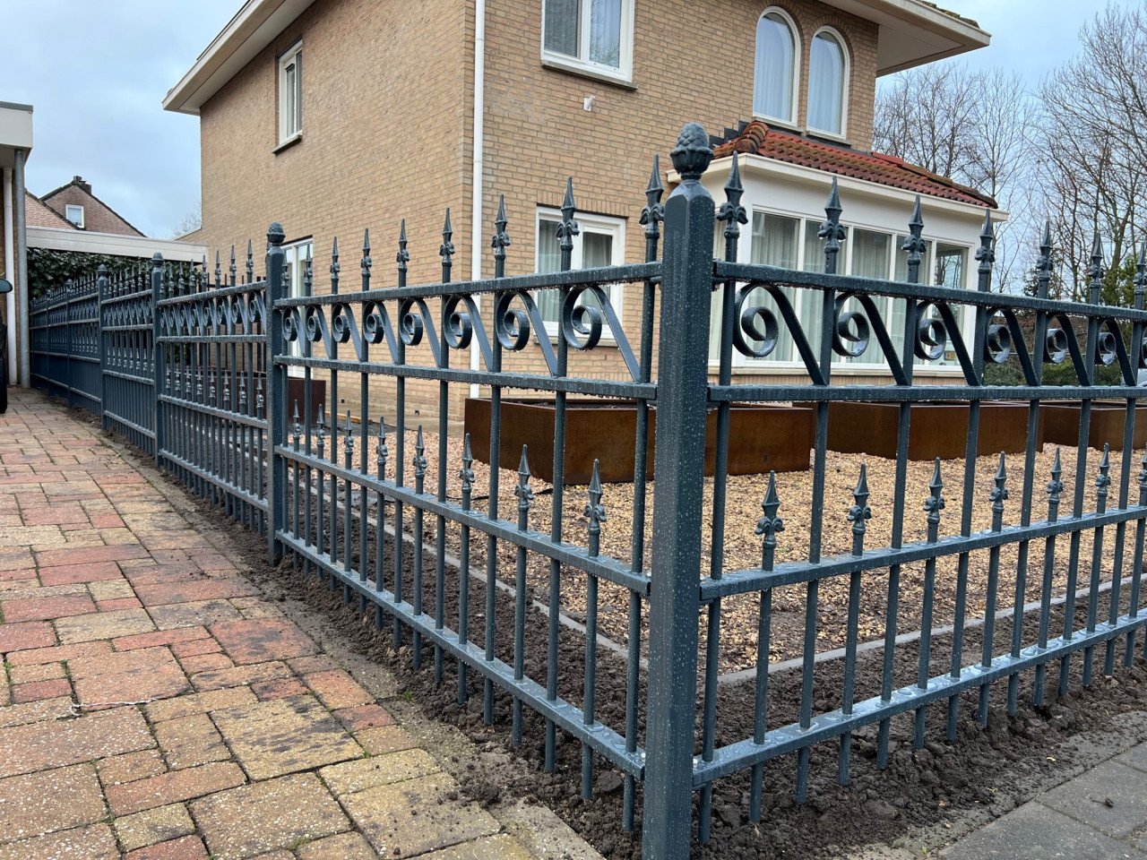 Maatwerk in Hekwerken en Inrijpoorten.