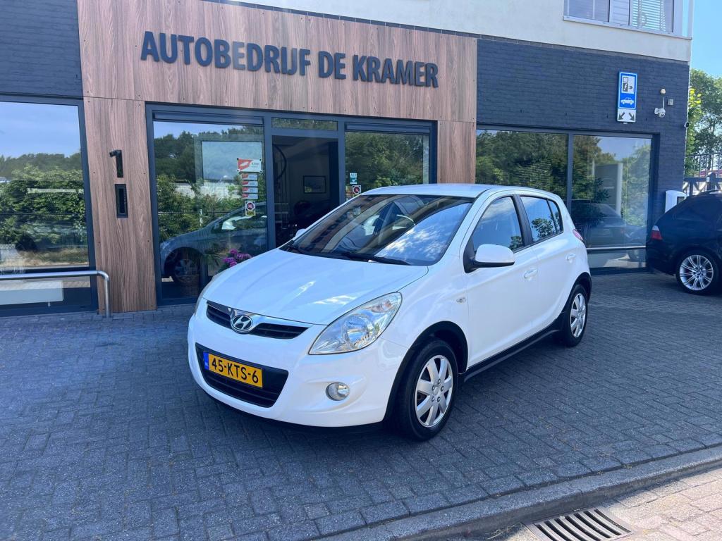Hyundai I 20 1.2i dynamicversion